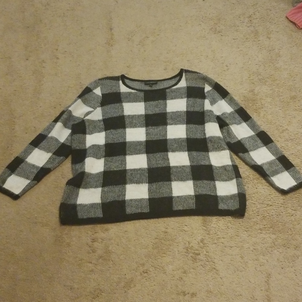 NWOT Black and White Checkered Sweater